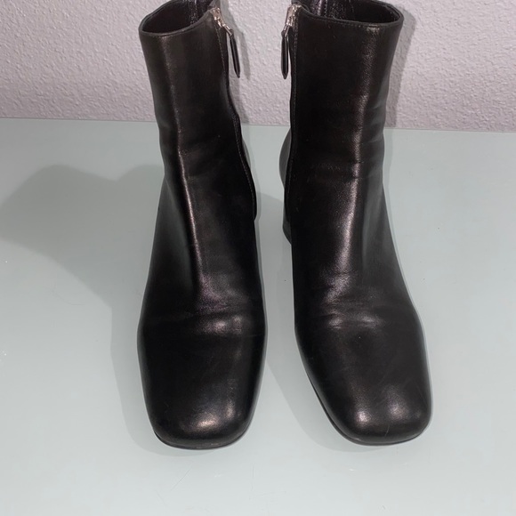 ‼️SOLD ‼️Vintage Authentic Prada Leather booties - Picture 3 of 8